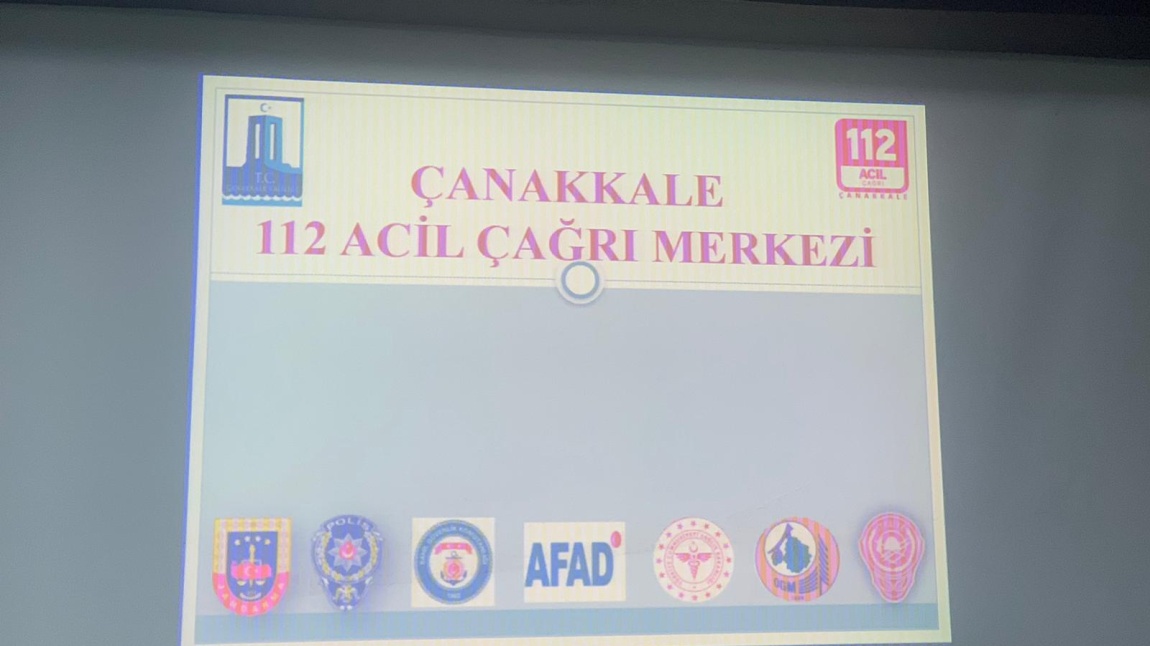 Çanakkale 112 Acil Çağrı Merkezi Müdürlüğü Tarafından Vali Fahrettin Akkutlu İlkokulu ve Anaokulu Öğrencilerine Eğitim Verildi.